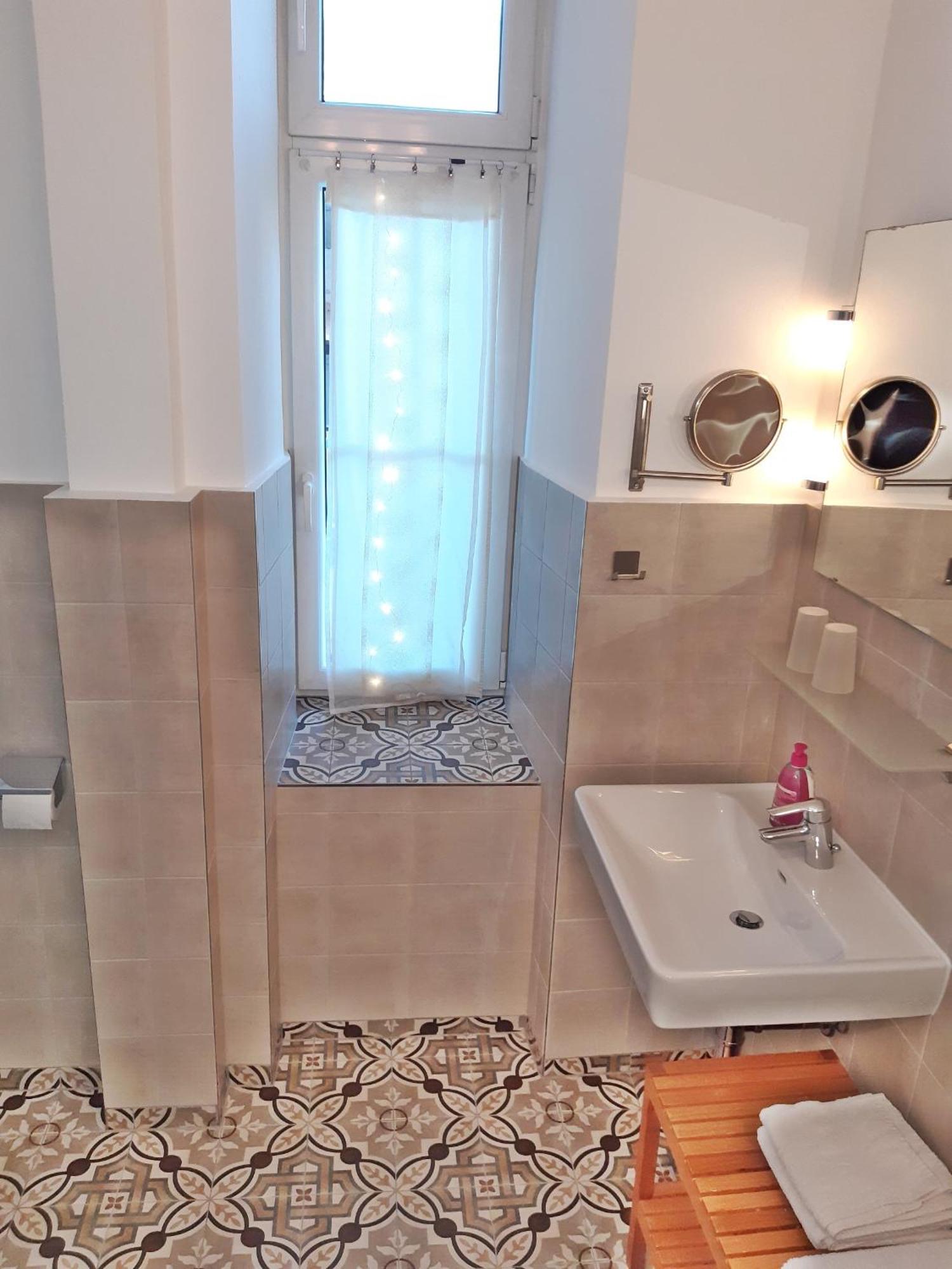 Kristall Doppelzimmer Direkt Im Zentrum, Balkon Bad Ischl Exterior photo
